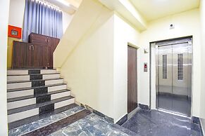 FabHotel Royal Empire