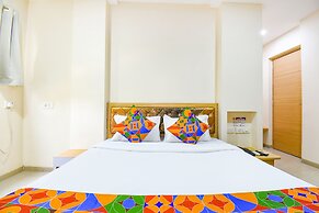 FabHotel Royal Empire