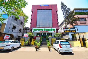 FabHotel Royal Empire