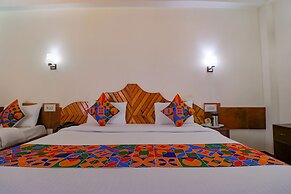 Fabhotel Shandela
