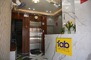 Fabhotel Golden Bliss