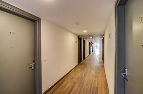 Fabhotel F9 Kirti Nagar