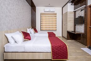 Fabhotel The Leela Park