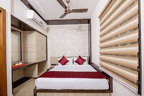 Fabhotel The Leela Park