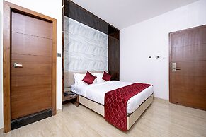 Fabhotel The Leela Park