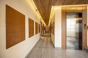 Fabhotel The Leela Park