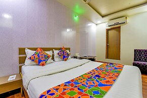 Fabexpress Relax Inn