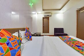 Fabexpress Relax Inn