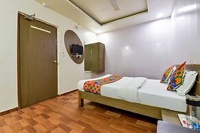 Fabexpress Relax Inn