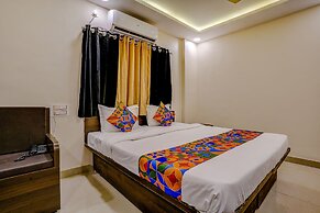 Fabhotel Royal Inn Ns