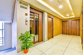 Fabhotel Raj Palace I