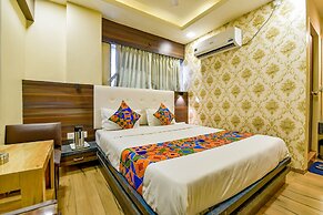 Fabhotel Raj Palace I