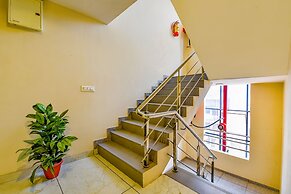 Fabhotel Raj Palace I