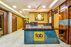 Fabhotel Raj Palace I
