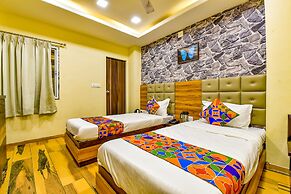 Fabhotel Raj Palace I