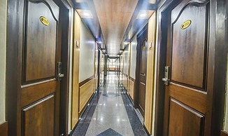 FabHotel Chennai Palace