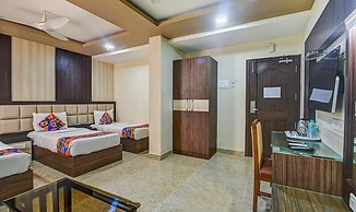 FabHotel Chennai Palace