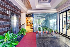 FabHotel Grand View Inn