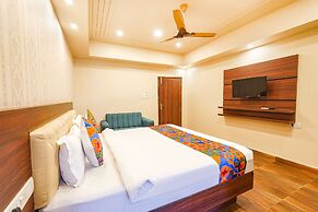 FabHotel Grand View Inn