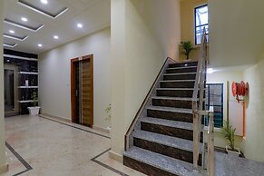 Fabhotel Super 3 Premium