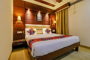 Fabhotel Admire Suites