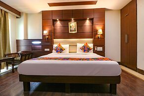 Fabhotel Admire Suites