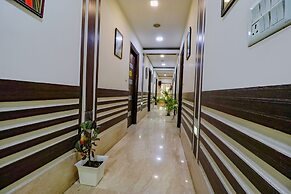 Fabhotel Admire Suites