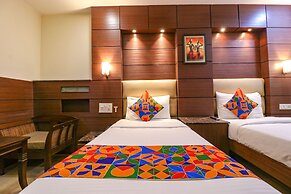 Fabhotel Admire Suites