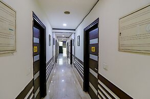 Fabhotel Admire Suites