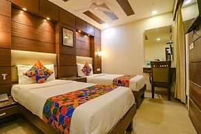 Fabhotel Admire Suites