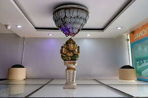 FabHotel A One Noida Sector 11