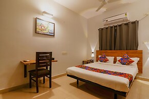 FabHotel Frenotel - Madhapur