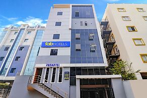 FabHotel Frenotel - Madhapur