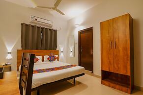 FabHotel Frenotel - Madhapur