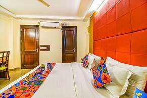 Fabhotel Signature Plaza