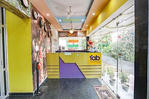 Fabhotel Kriti Green