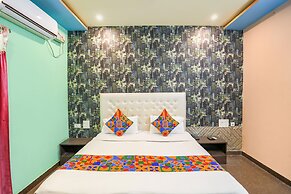 Fabhotel Kriti Green