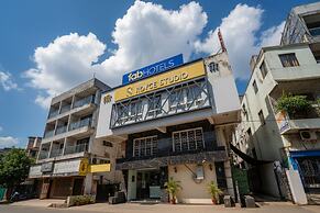 FabHotel Royce Studio