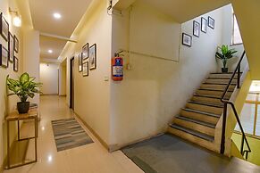 FabHotel Royce Studio