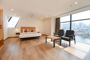 FabHotel Alpha Center