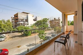 FabHotel Starlight Sanctuary