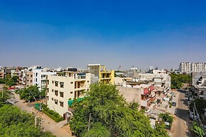 FabHotel Starlight Sanctuary