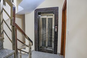 FabHotel Starlight Sanctuary