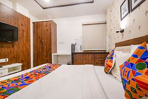 Fabhotel Shree Ram Palace