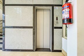 Fabhotel Emara Grand