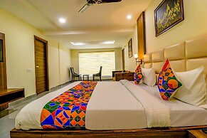 Fabhotel Prime K9 Regency