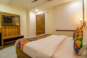 Fabhotel Prime K9 Regency