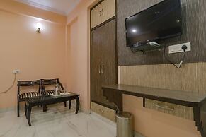 Fabhotel Govinda Royal