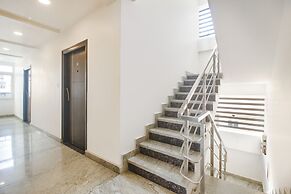 Fabhotel Corner Courtyard