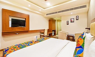 FabHotel Royal Stay I